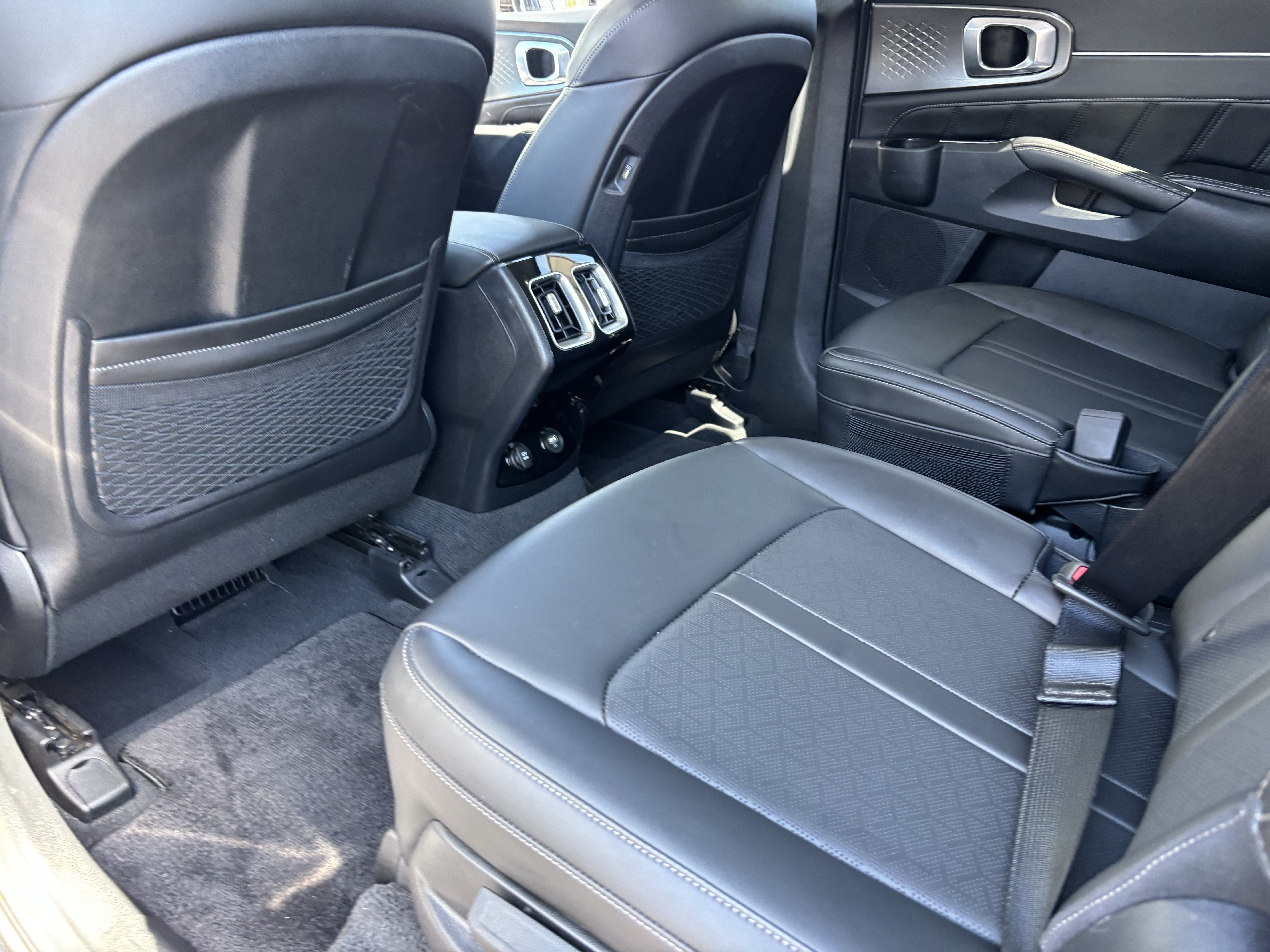 Certified 2023 Kia Sorento SX AWD/4WD image 15