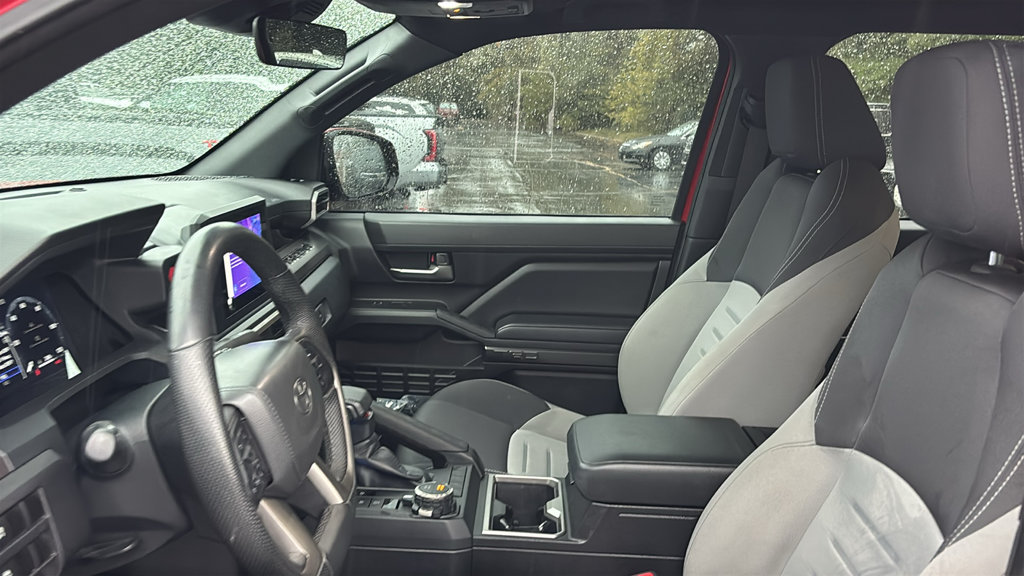 Used 2025 Toyota Tacoma TRD Sport AWD/4WD image 25