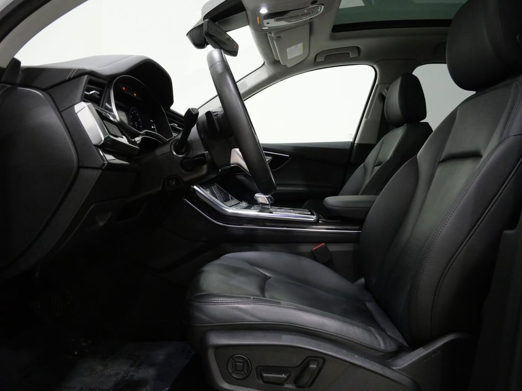 Used 2024 Audi Q7 2.0T Premium Plus image 13