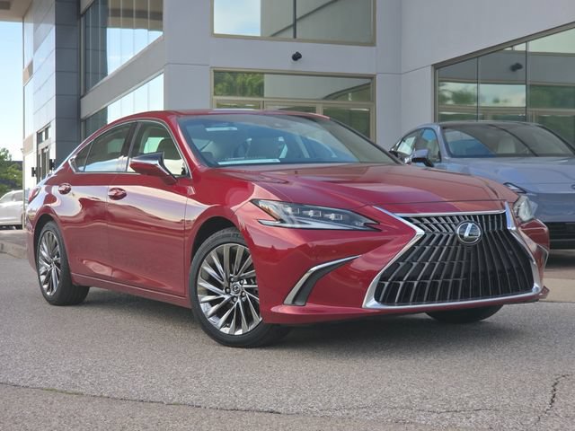Used 2025 Lexus ES 300h Ultra Luxury w/ Accessory Package (Z2) FWD image 2