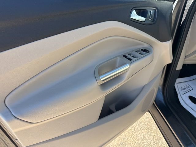 Used 2018 Ford Escape SE image 10