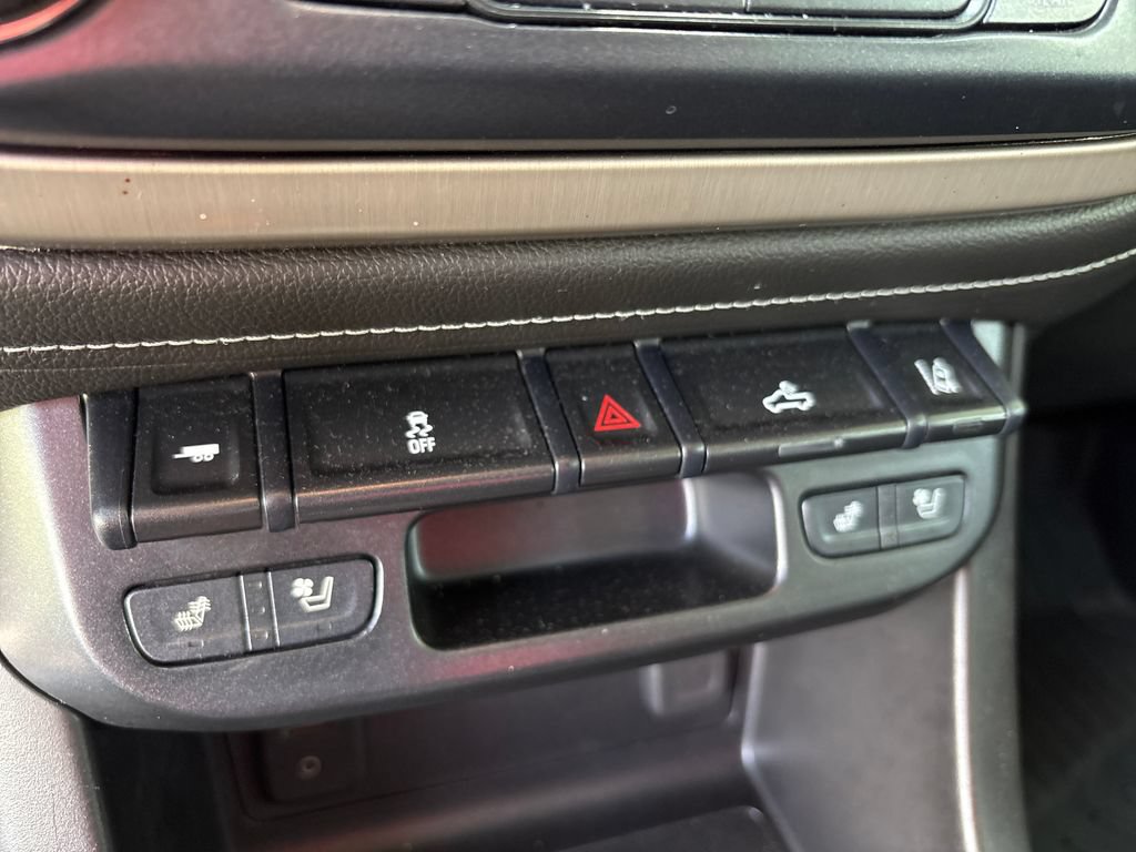 Used 2018 GMC Canyon Denali AWD/4WD image 20