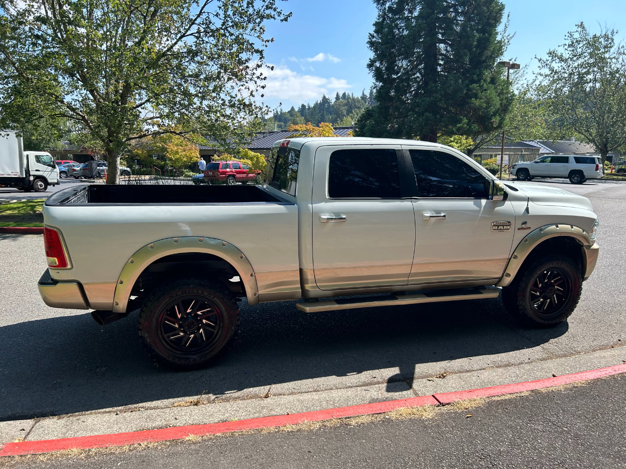 Used 2013 RAM 2500 Longhorn image 4