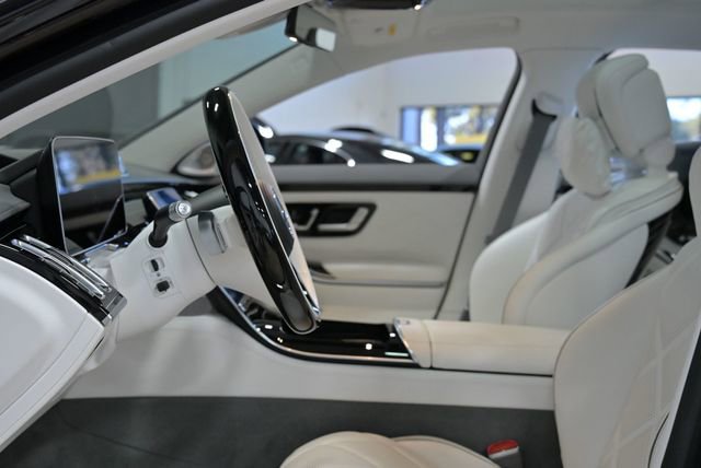 Used 2024 Mercedes-Benz Maybach S 680 Maybach S 680 4MATIC Sedan image 24