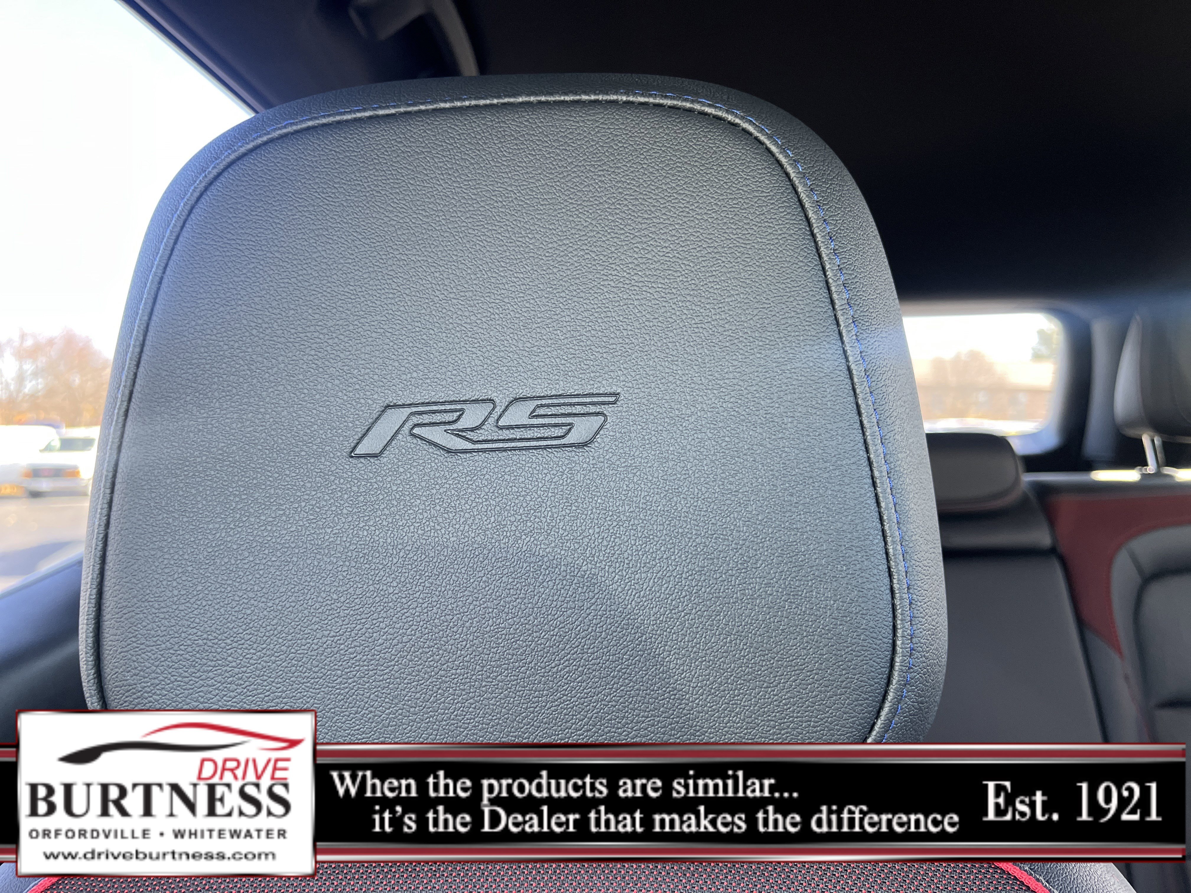 New 2026 Chevrolet Equinox RS w/ Convenience Package III image 23