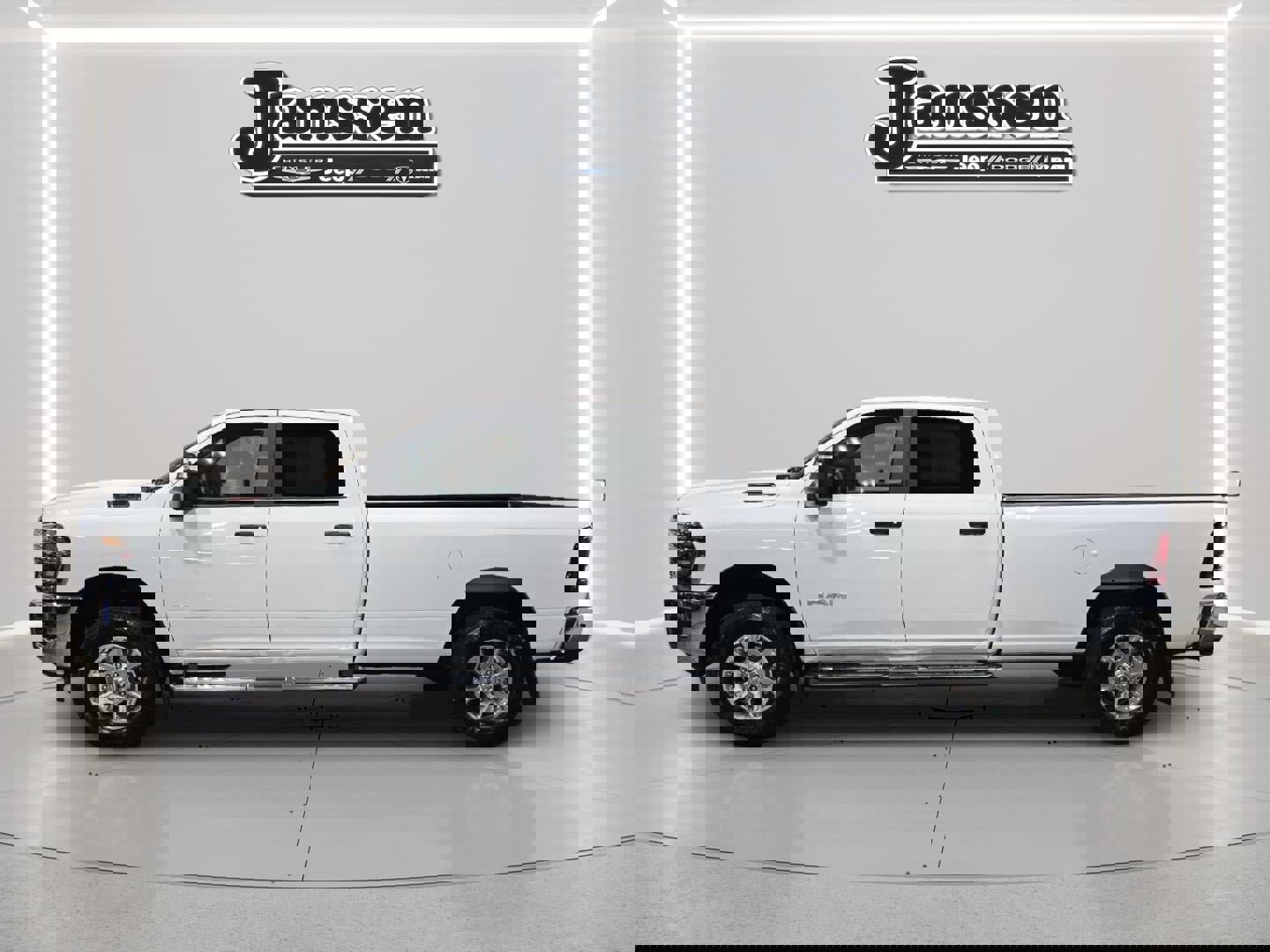 Used 2026 RAM 3500 Big Horn image 2