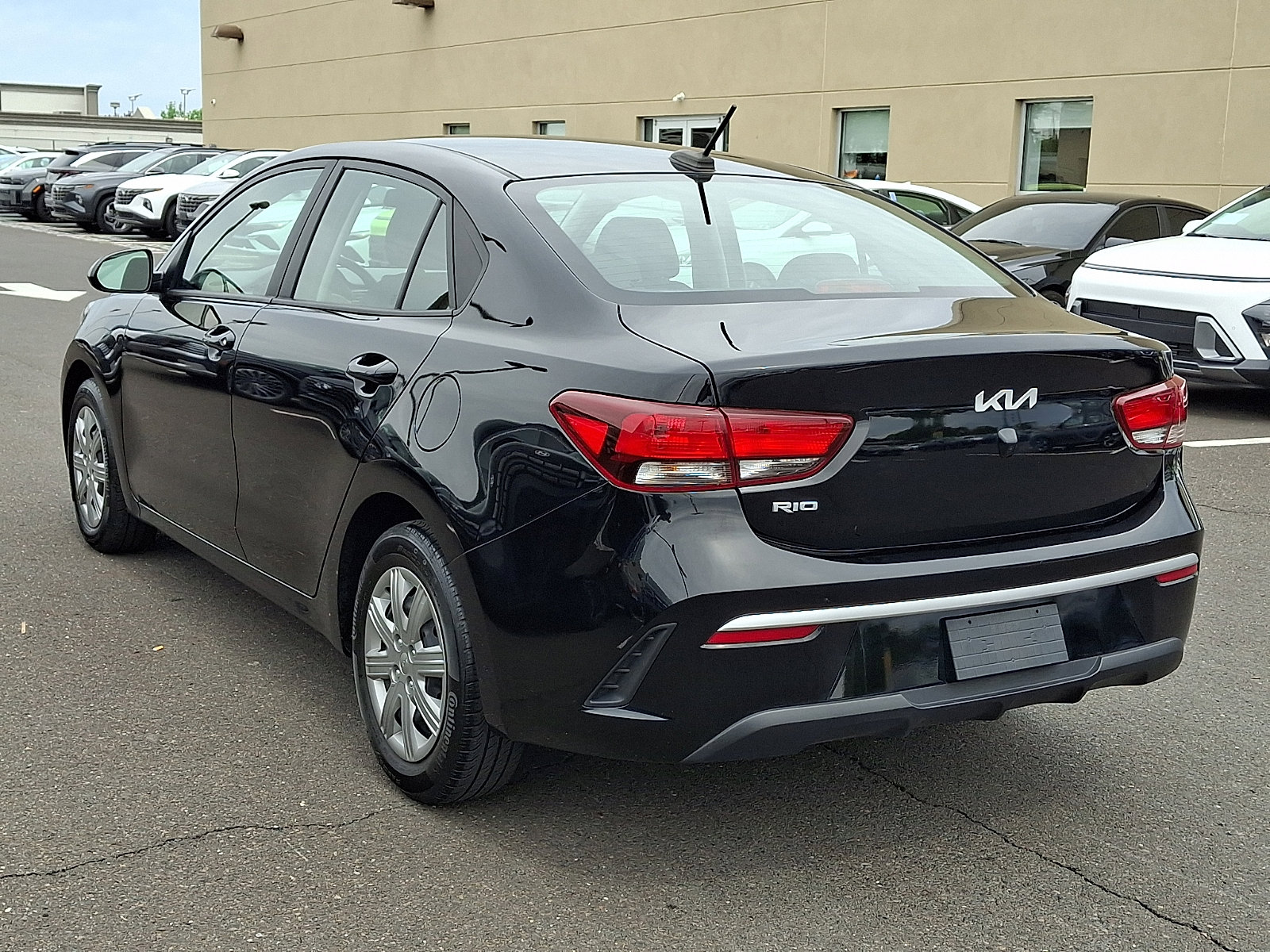 Used 2022 Kia Rio LX FWD image 4