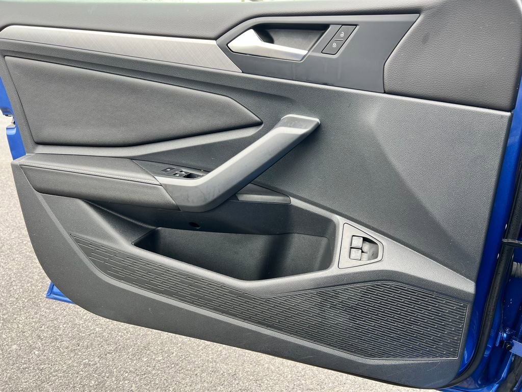 Used 2024 Volkswagen Jetta SE image 15