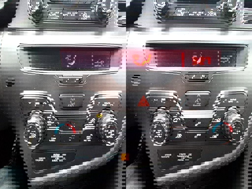 Used 2013 Kia Optima SX image 18