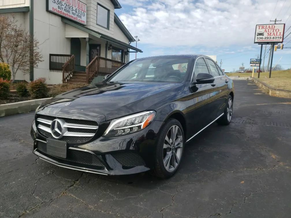 Used 2019 Mercedes-Benz C 300 4MATIC Sedan image 1
