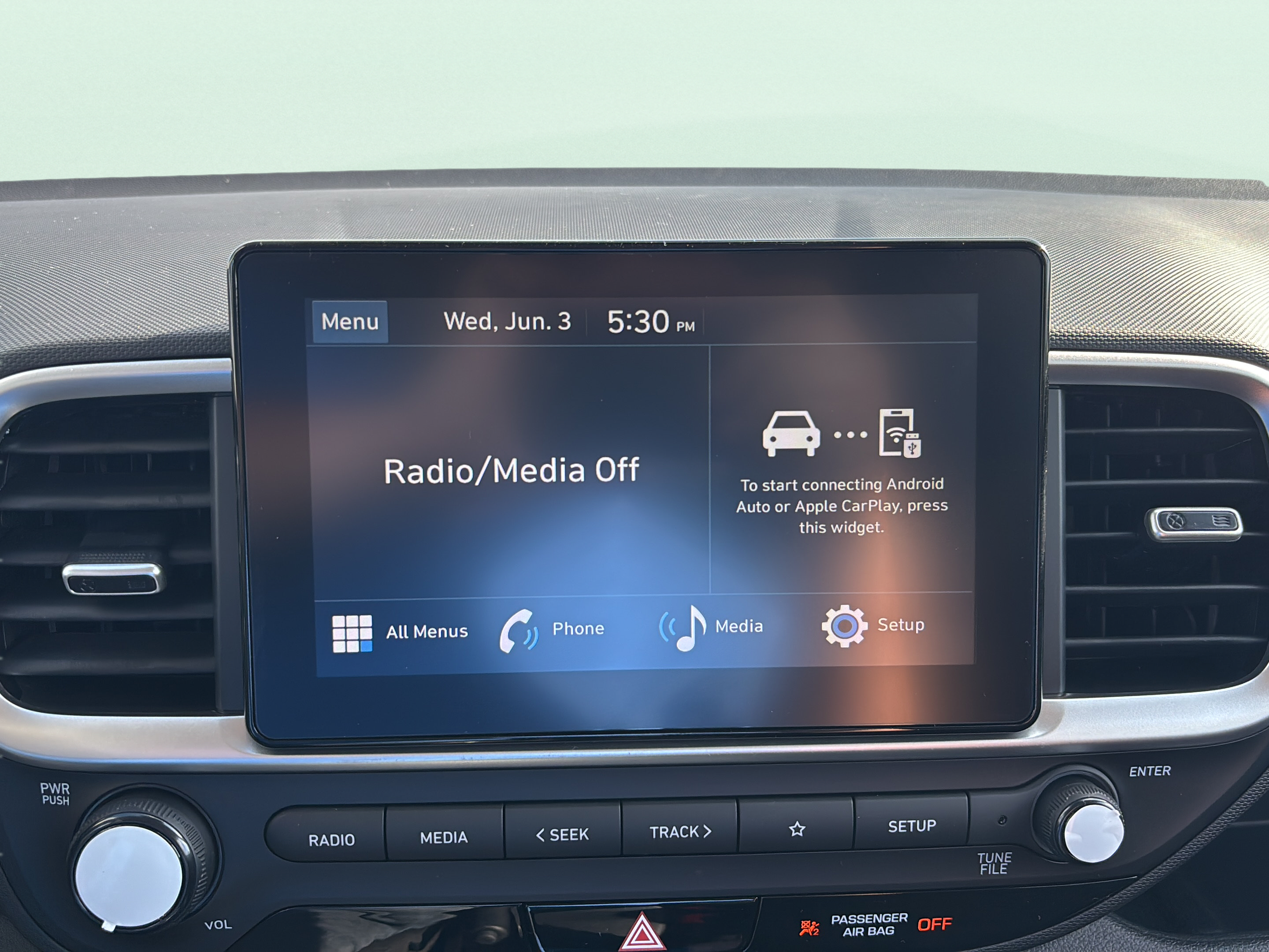 New 2026 Hyundai Venue SE FWD image 15