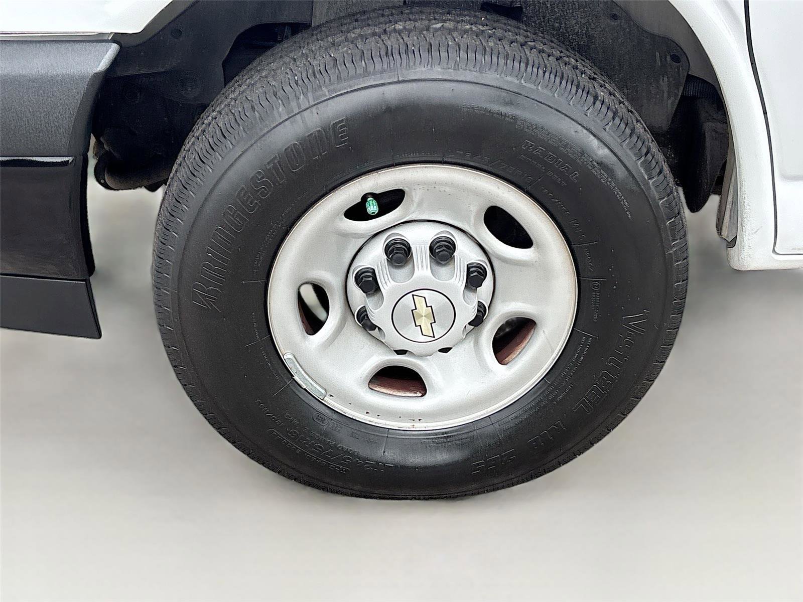 Used 2020 Chevrolet Express 2500 Extended w/ Communications Package image 27