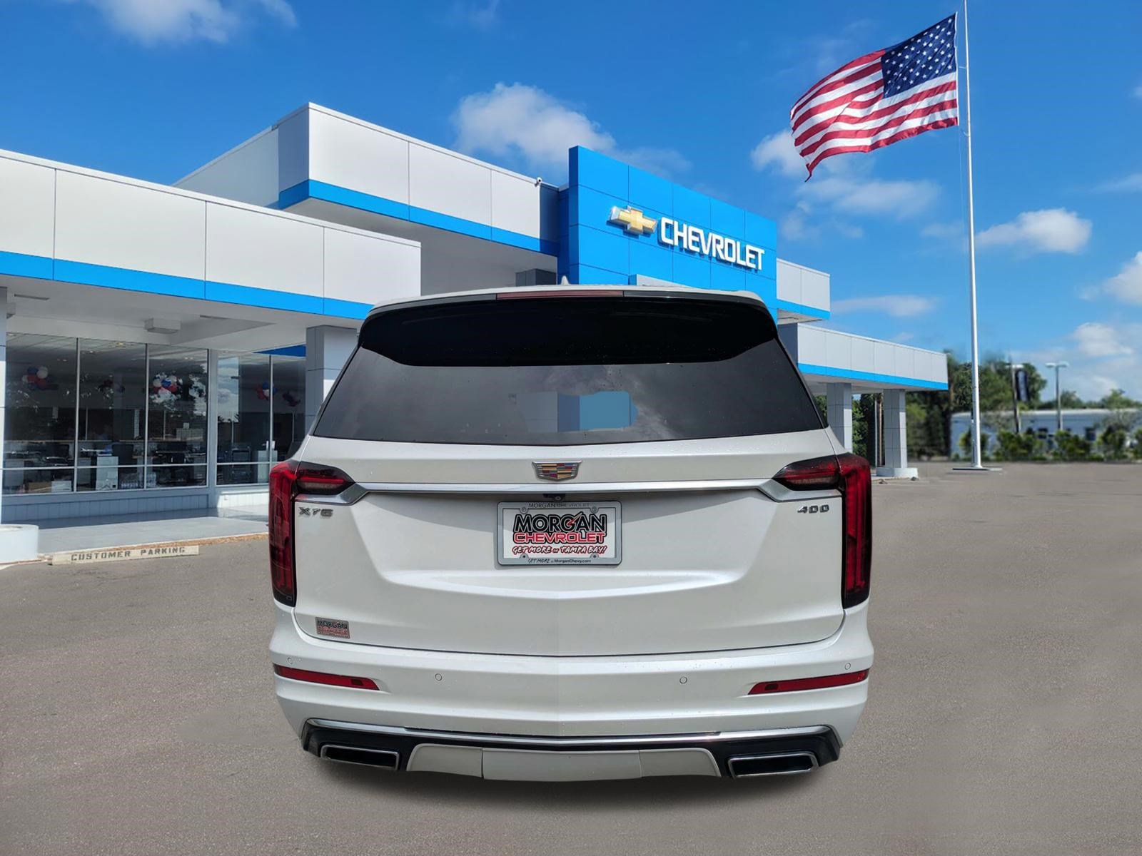 Used 2022 Cadillac XT6 Premium Luxury FWD image 4