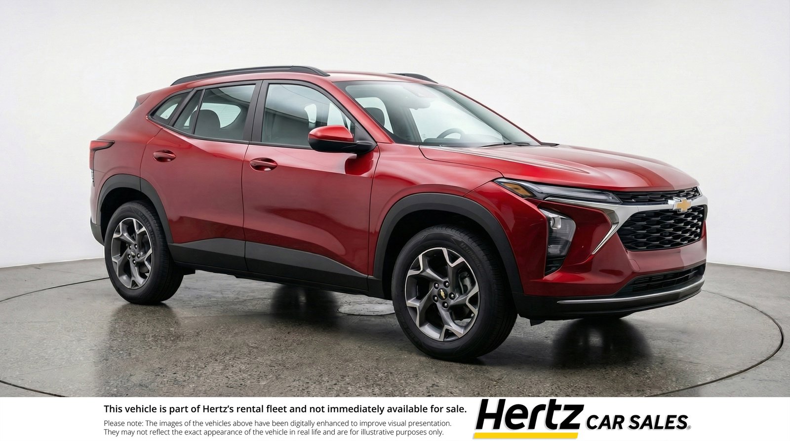 Used 2025 Chevrolet Trax LT image 1