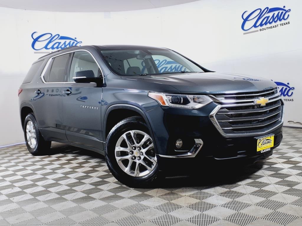 Used 2020 Chevrolet Traverse LT image 1