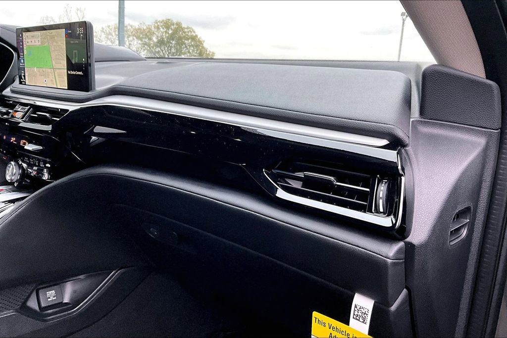 Used 2025 Acura MDX SH-AWD image 21