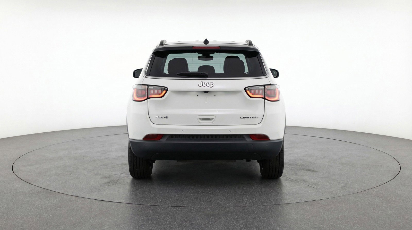Used 2025 Jeep Compass Limited image 7