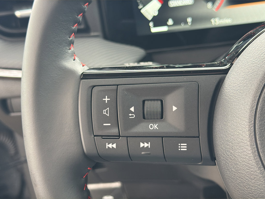 New 2026 Nissan Kicks SR w/ Cold Weather Package image 19