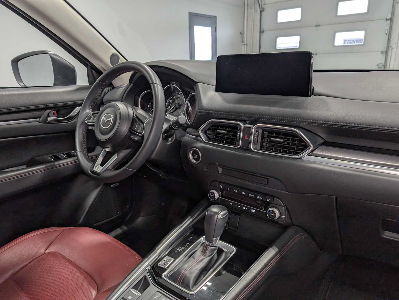 Certified 2023 MAZDA CX-5 Carbon Edition AWD/4WD image 42