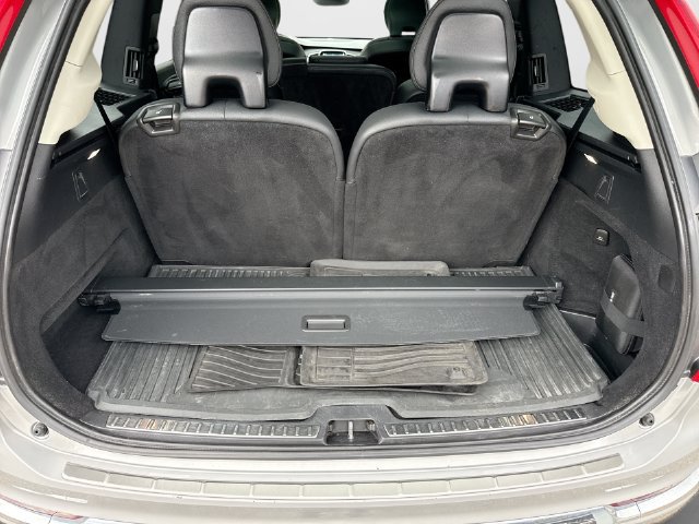 Certified 2023 Volvo XC90 B6 Plus w/ Protection Package Premier AWD/4WD image 26