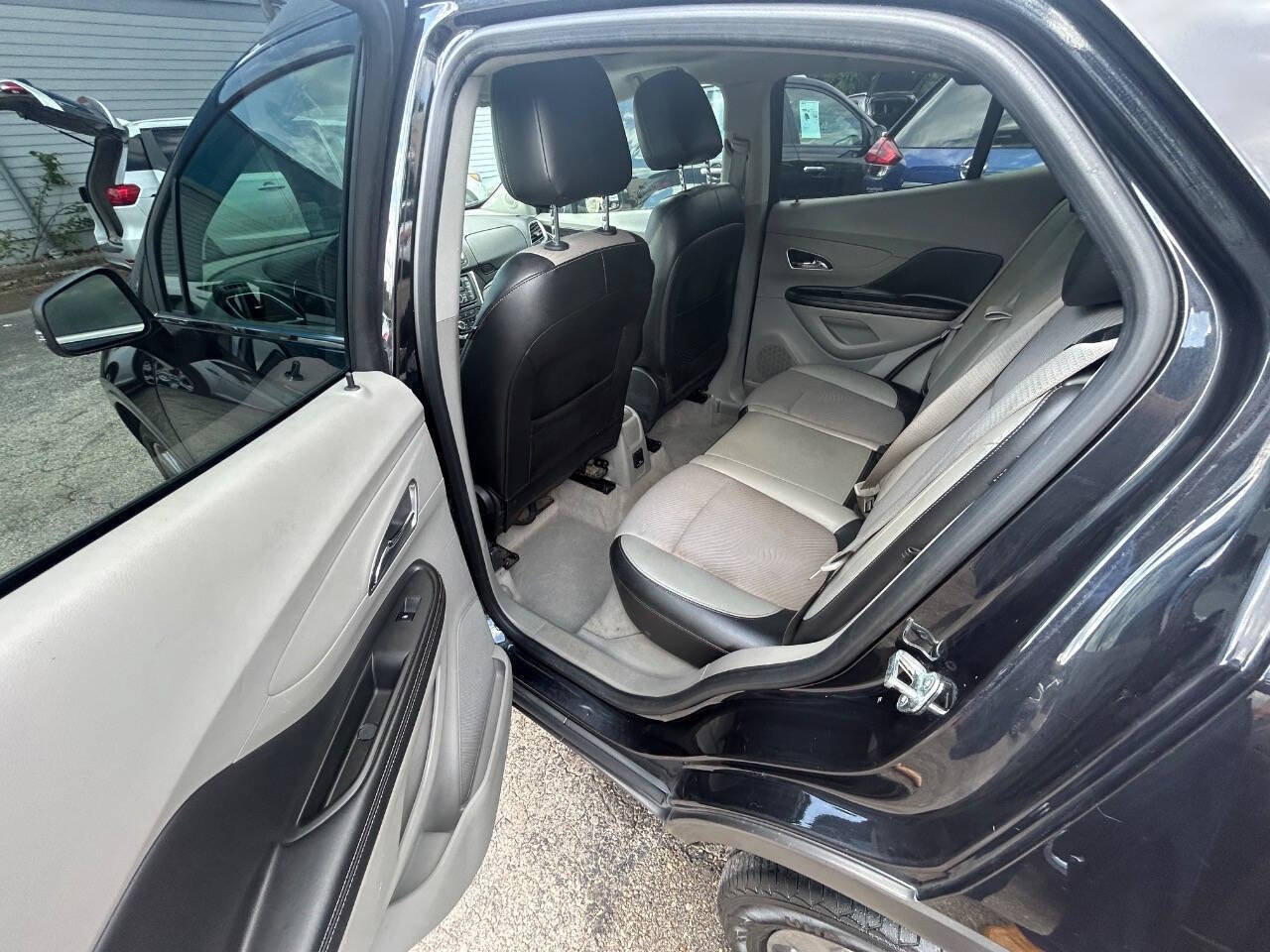 Used 2014 Buick Encore Convenience FWD image 9