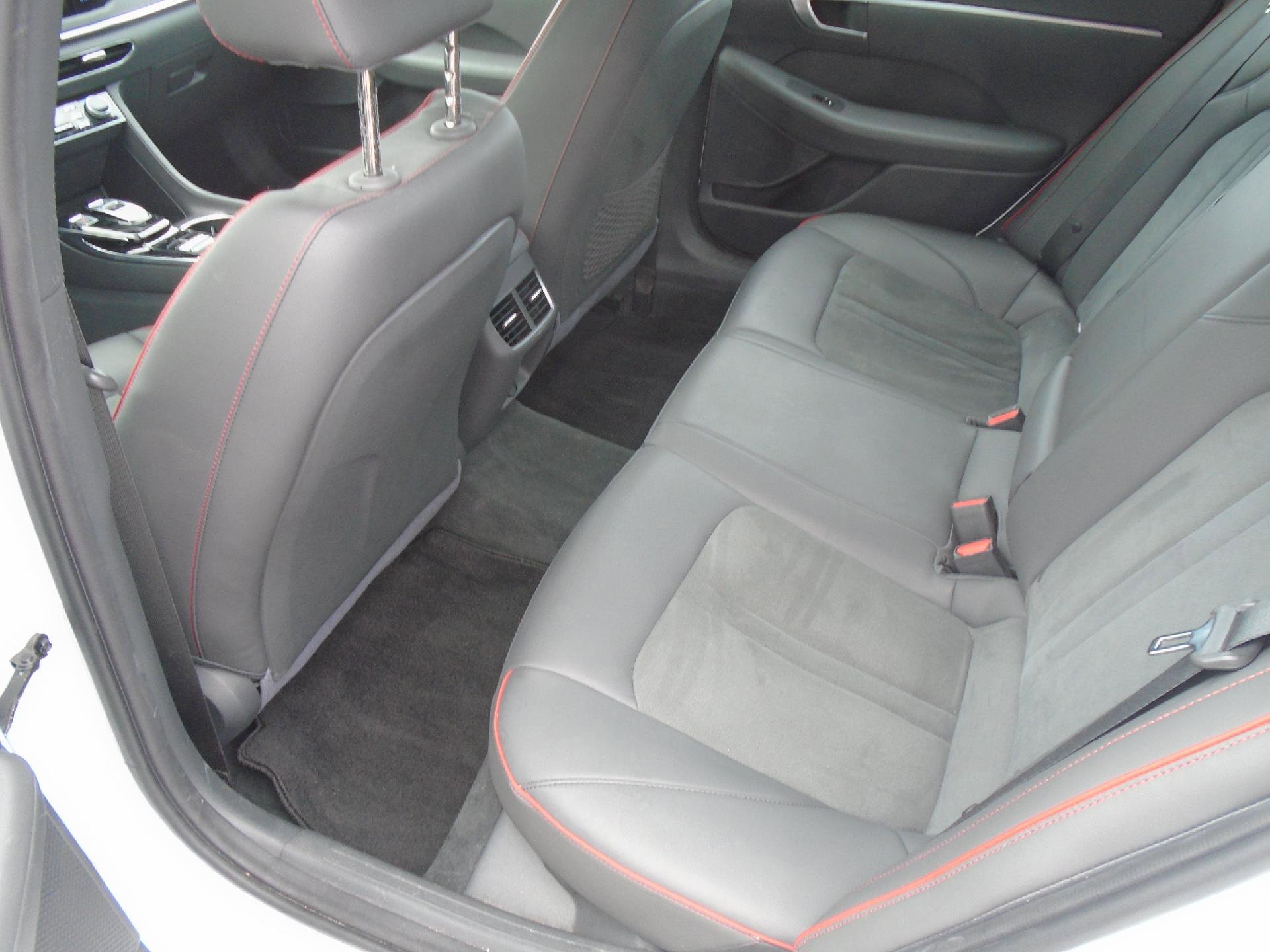 Used 2022 Hyundai Sonata SEL Plus w/ Cargo Package image 10