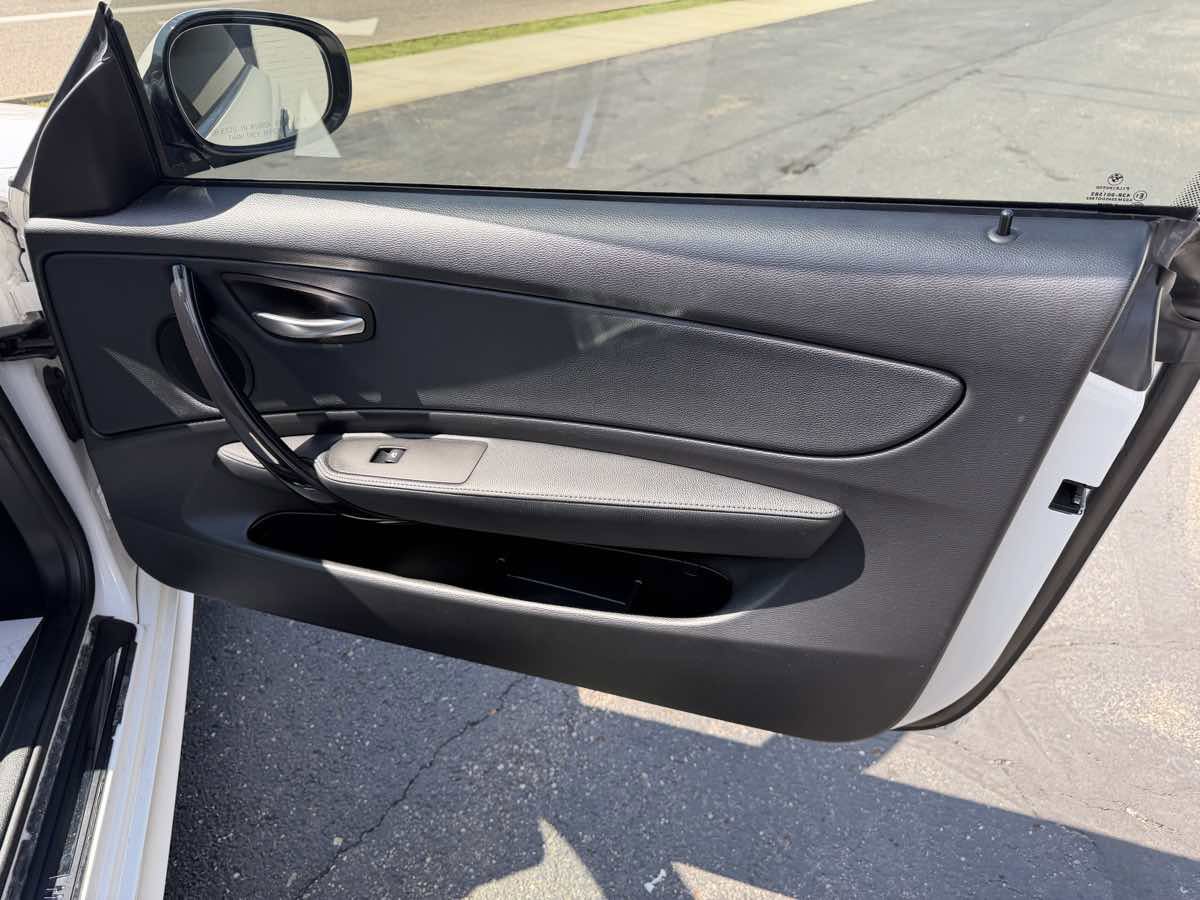 Used 2010 BMW 128i Coupe RWD image 18