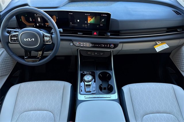 New 2026 Kia Carnival EX image 15