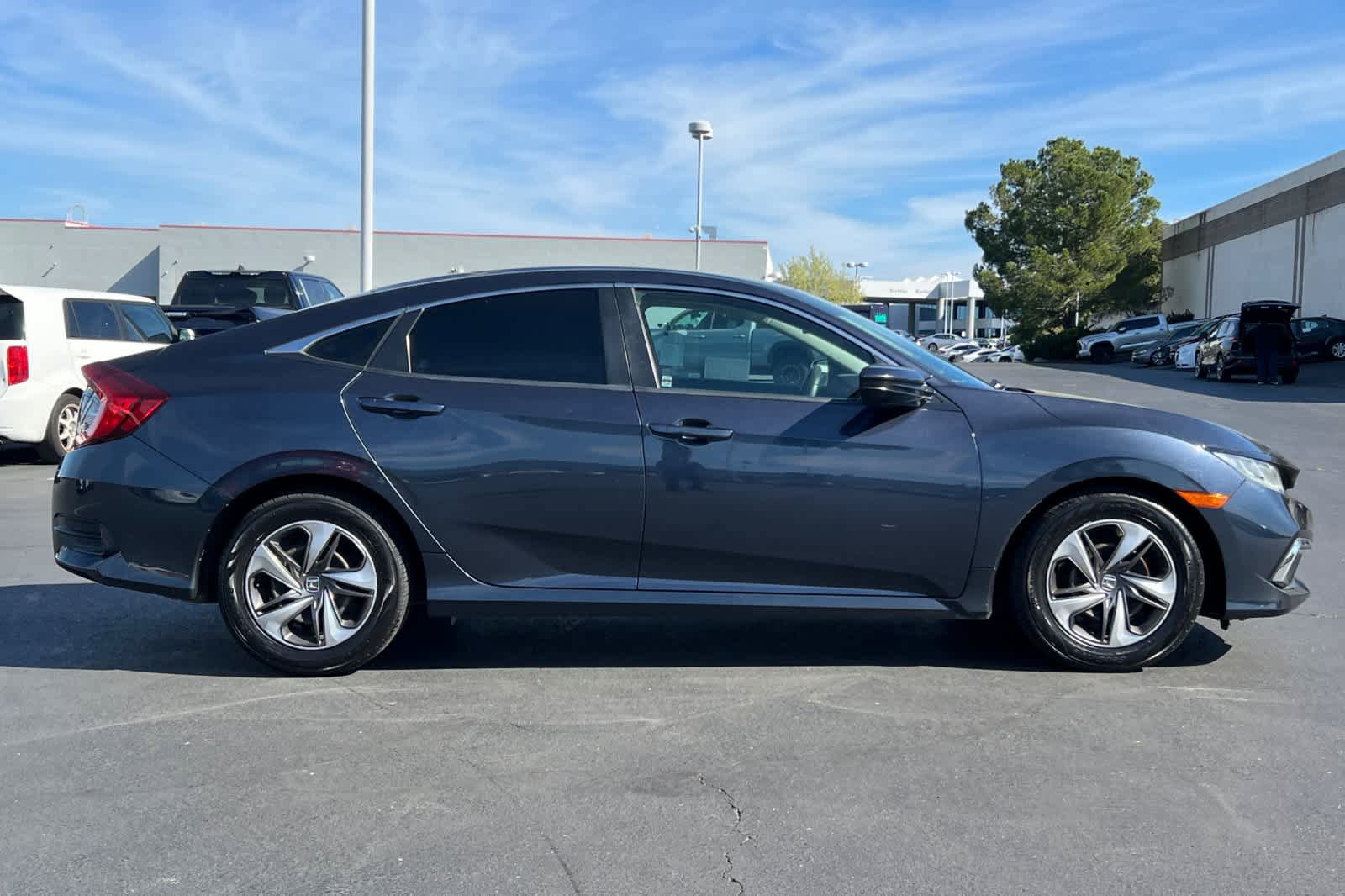 Used 2019 Honda Civic LX image 6