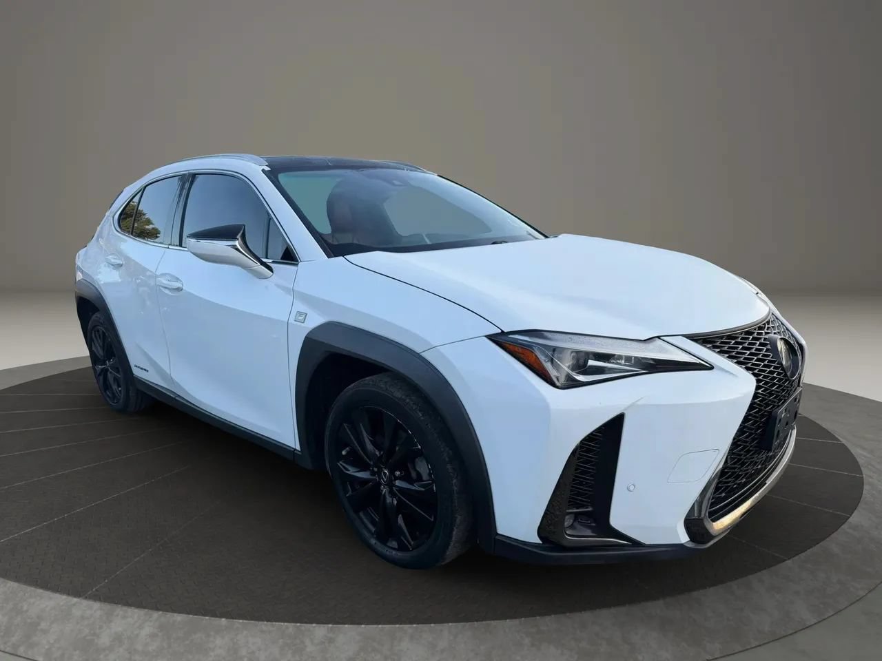 Used 2020 Lexus UX 250h F Sport w/ F Sport Premium Package AWD/4WD image 3