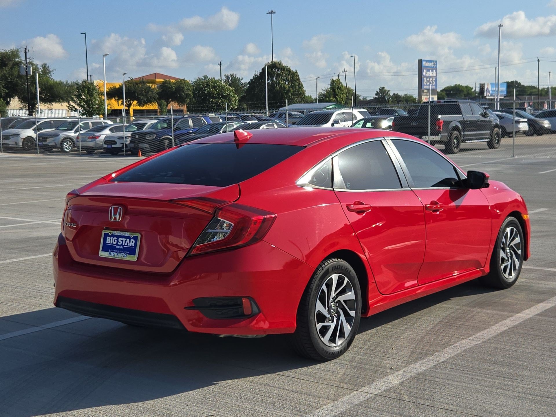 Used 2017 Honda Civic EX image 3