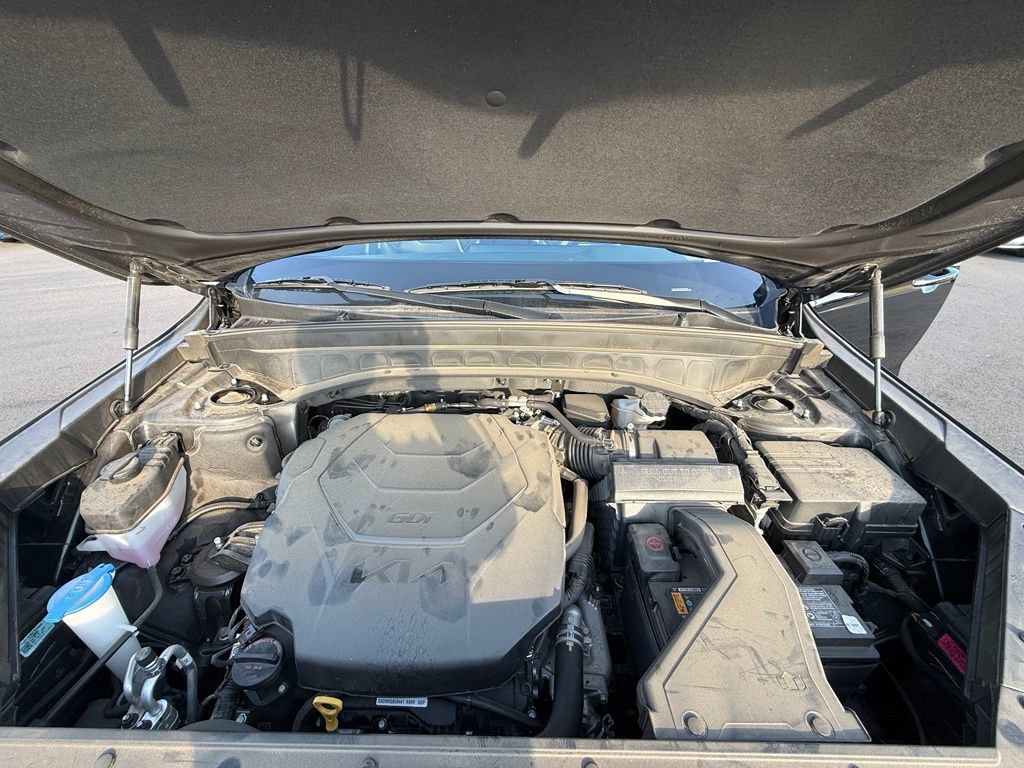 Used 2025 Kia Telluride LX FWD image 32