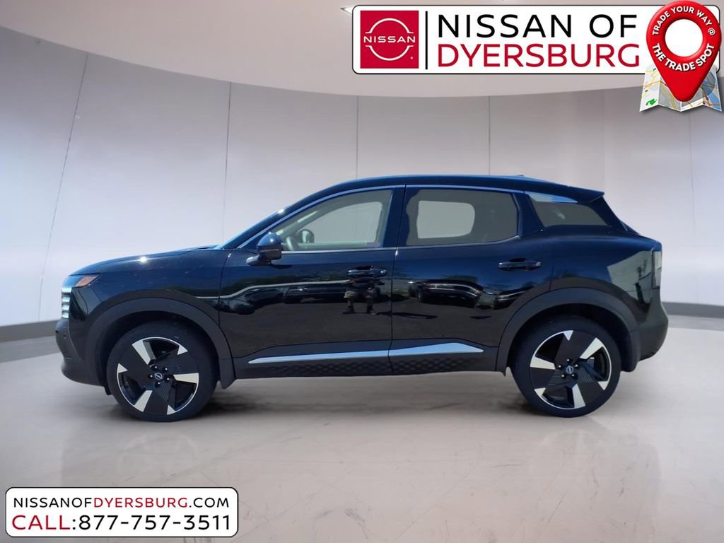Used 2025 Nissan Kicks SR image 6