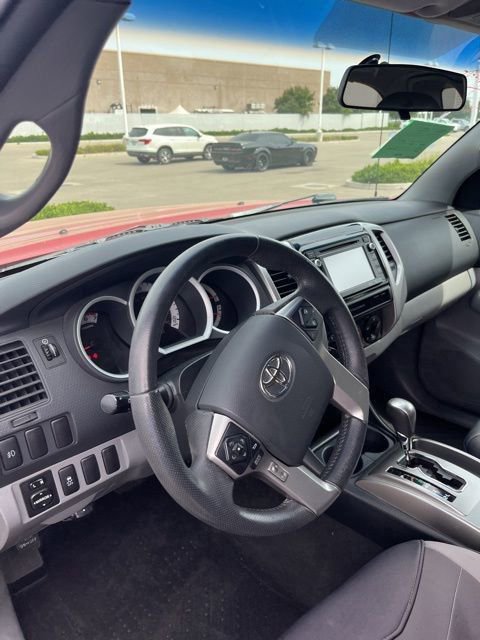 Used 2015 Toyota Tacoma PreRunner w/ SR5 Package image 13