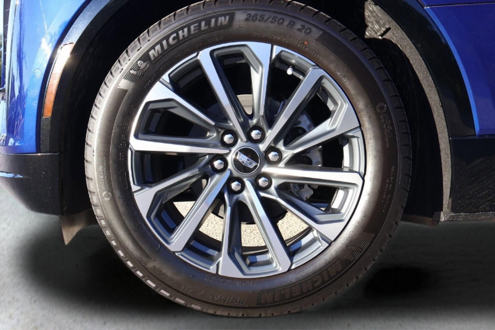 New 2026 Cadillac Lyriq Sport RWD image 9