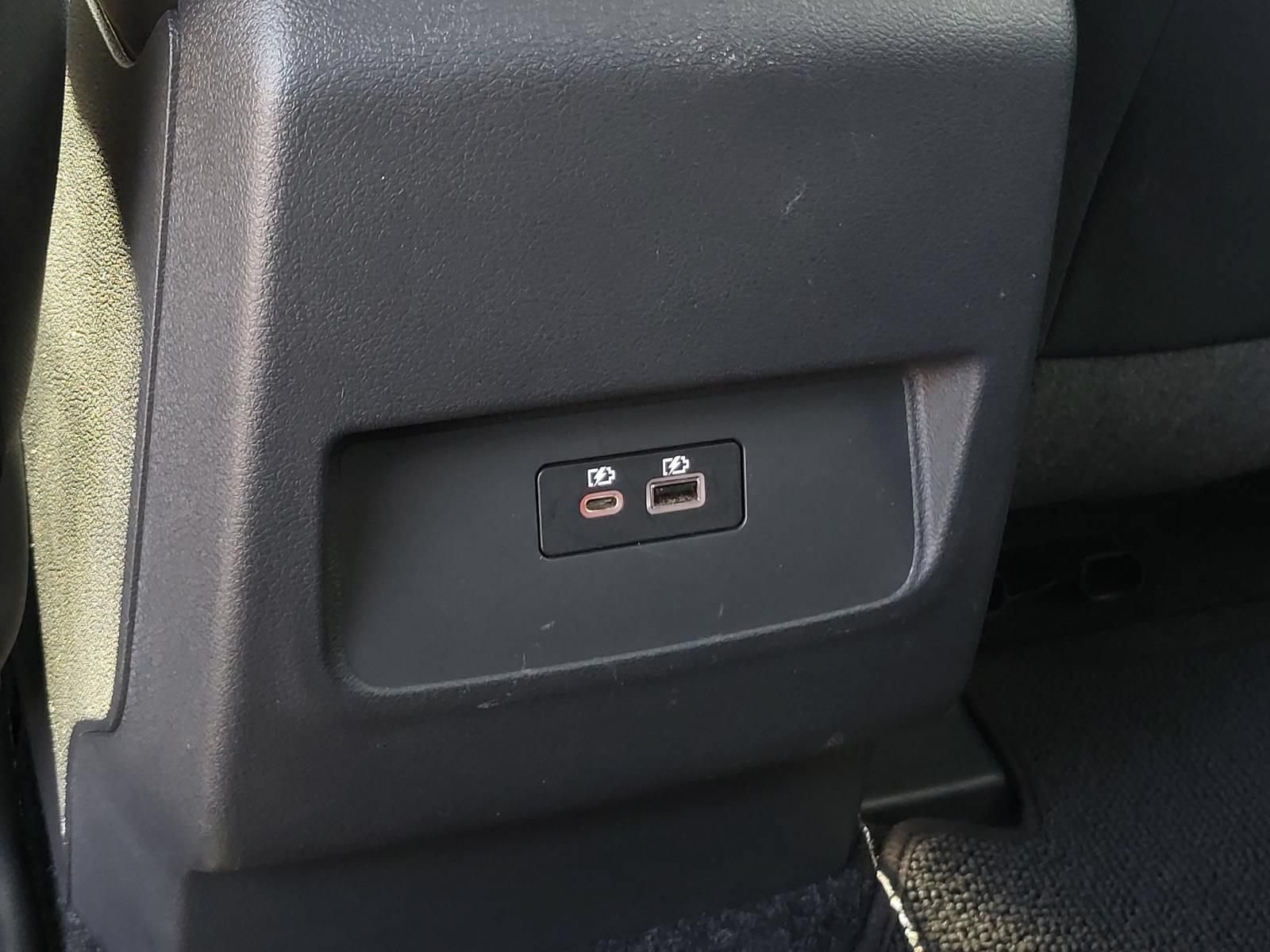 Used 2025 Nissan Frontier PRO-4X AWD/4WD image 18