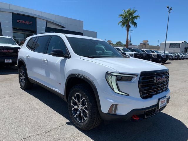 New 2026 GMC Acadia AT4 w/ Luxury Package AWD/4WD image 4