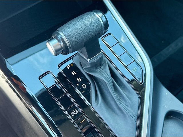 Certified 2023 Kia Niro LX FWD image 16