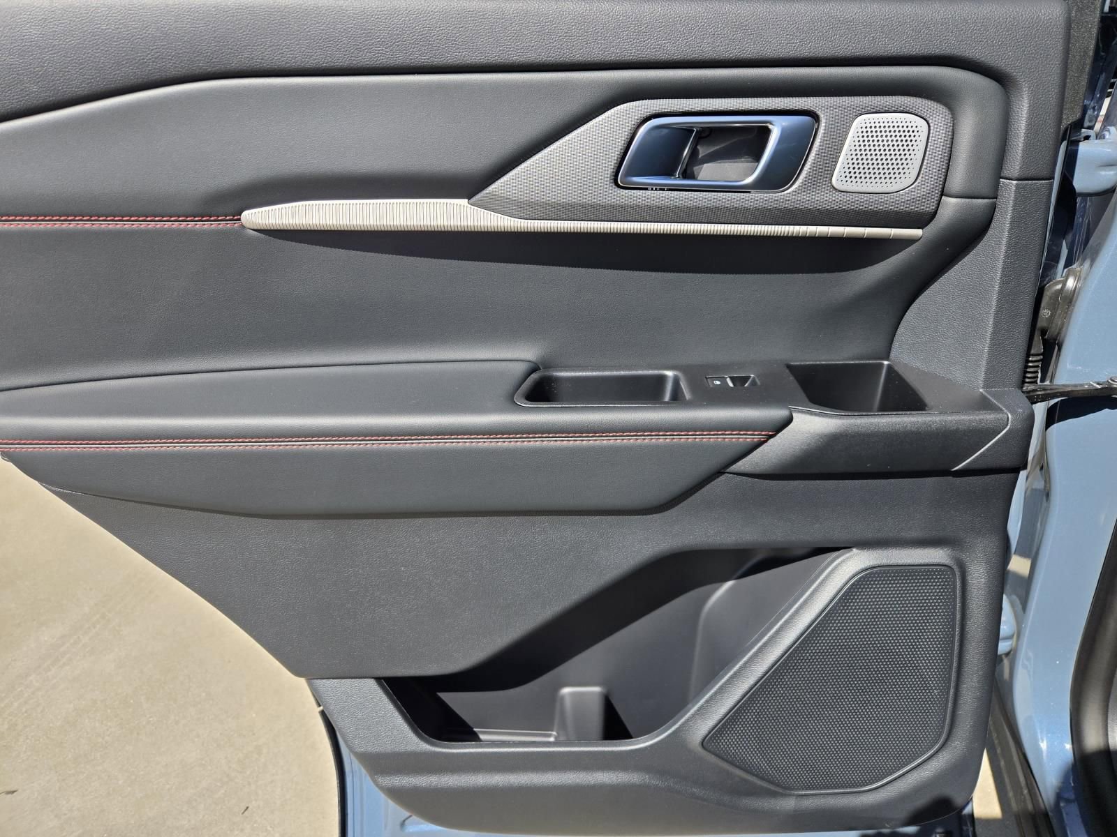 New 2026 Ford Explorer ST w/ Sun And Sound Package image 27