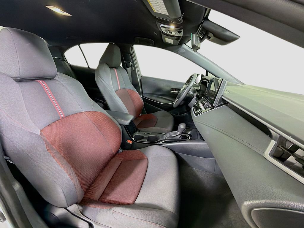 Used 2024 Toyota Corolla SE image 30