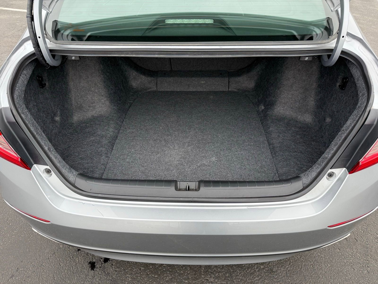 Used 2022 Honda Accord Sport image 35