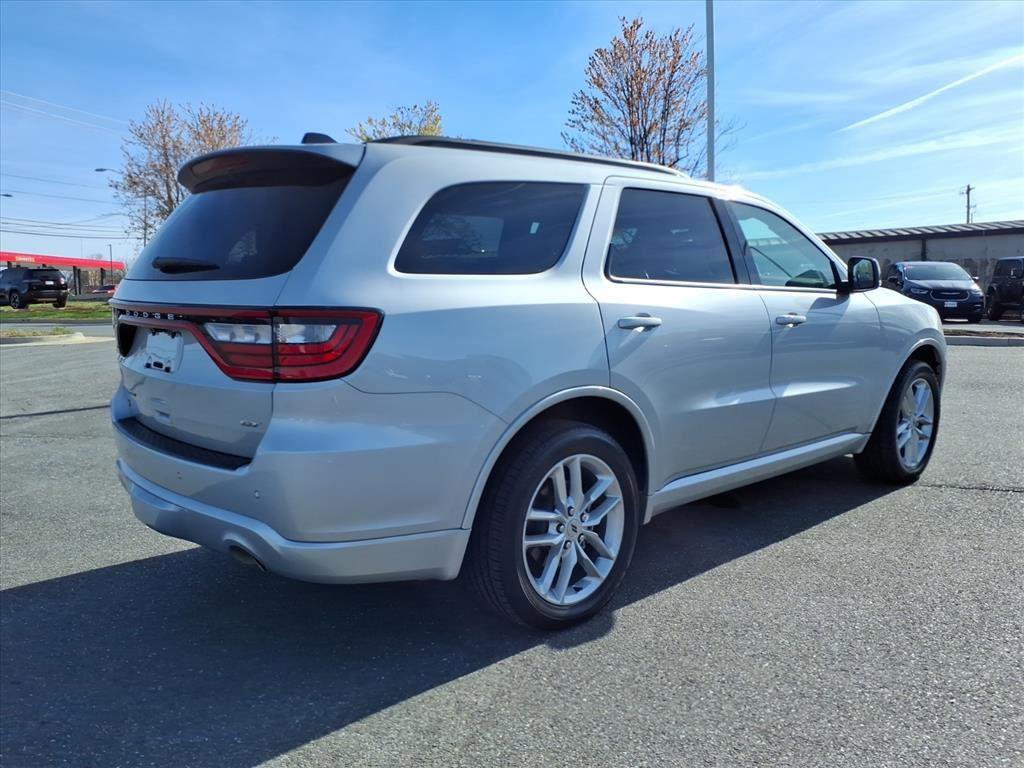 Used 2024 Dodge Durango GT image 4