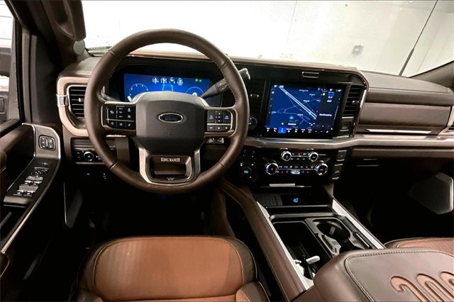 Used 2025 Ford F350 King Ranch image 5