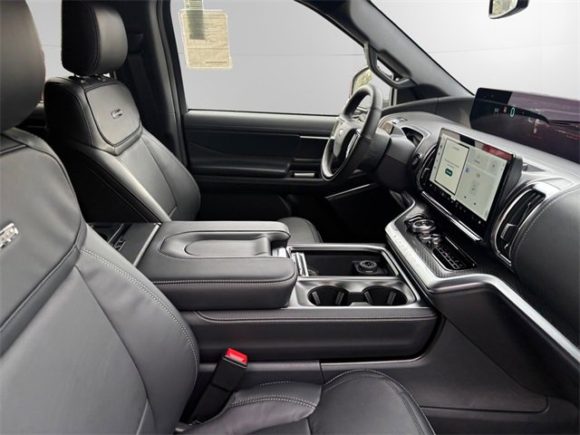 New 2025 Ford Expedition Platinum w/ Stealth Performance Package image 15