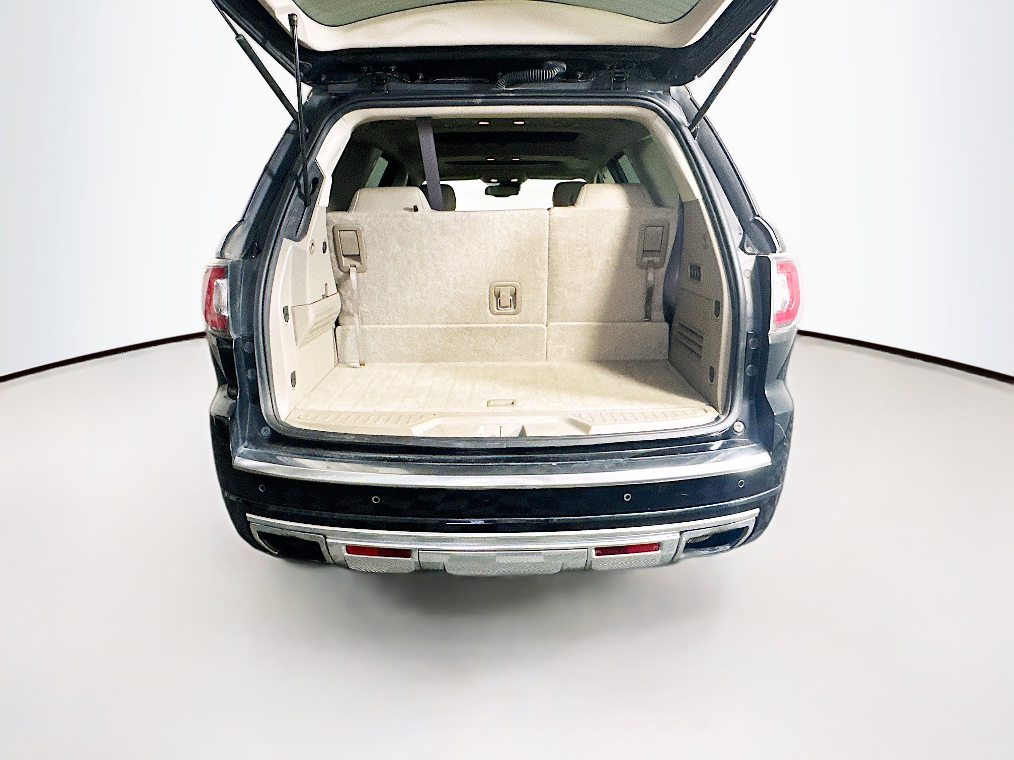 Used 2016 GMC Acadia Denali FWD image 32