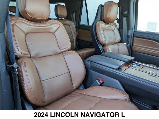 Used 2024 Lincoln Navigator L Reserve image 50