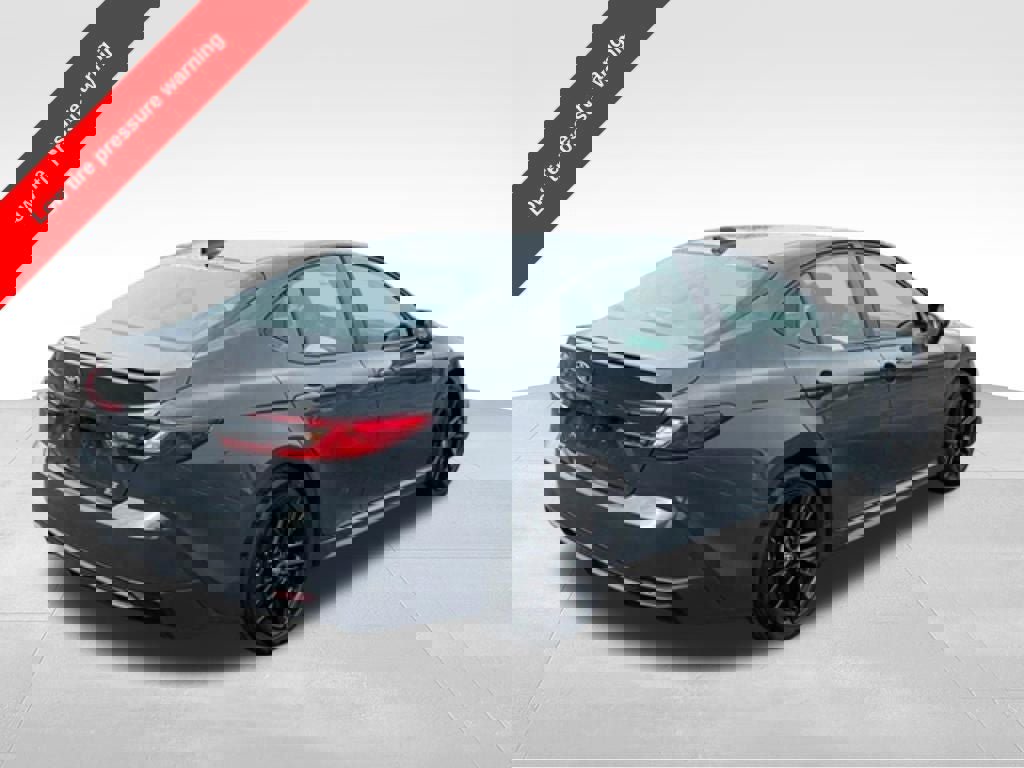 Certified 2025 Toyota Camry SE image 5