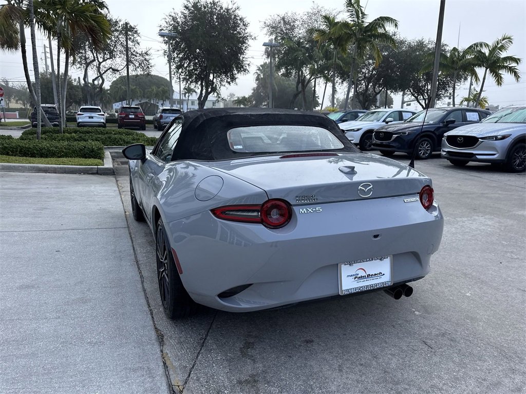 Used 2024 MAZDA MX-5 Miata Grand Touring w/ Weather Package image 14