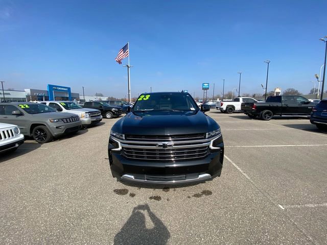 Used 2023 Chevrolet Suburban LT w/ LT Signature Plus Package image 21