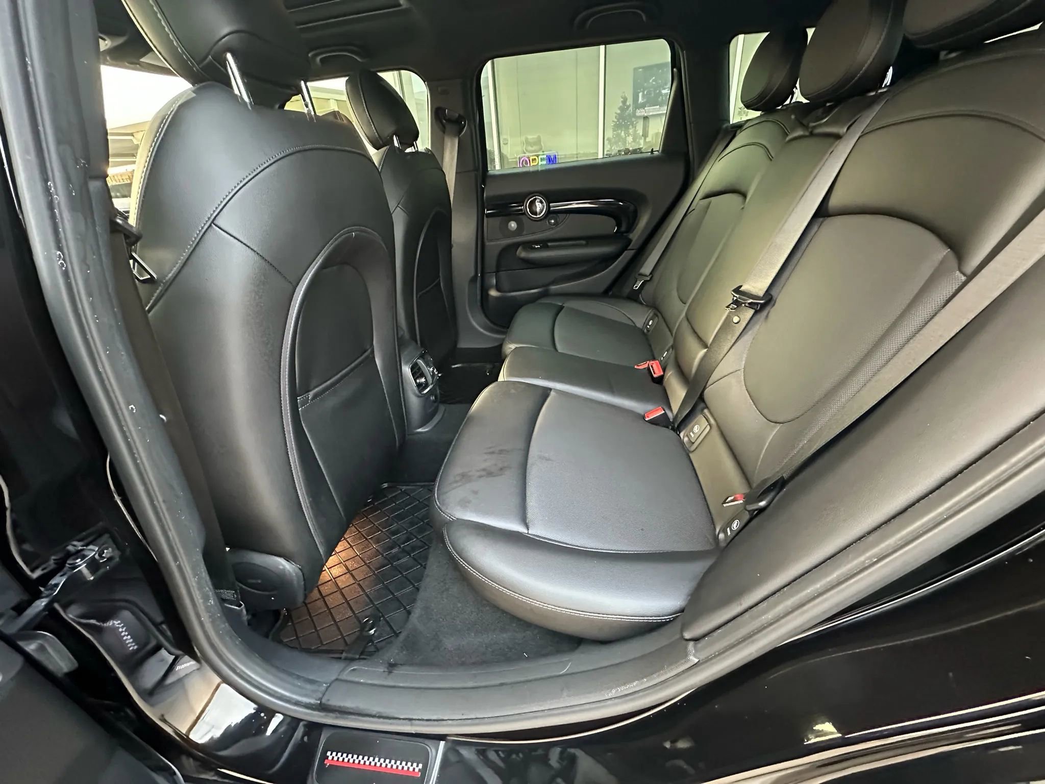 Used 2018 MINI Cooper Clubman S image 14